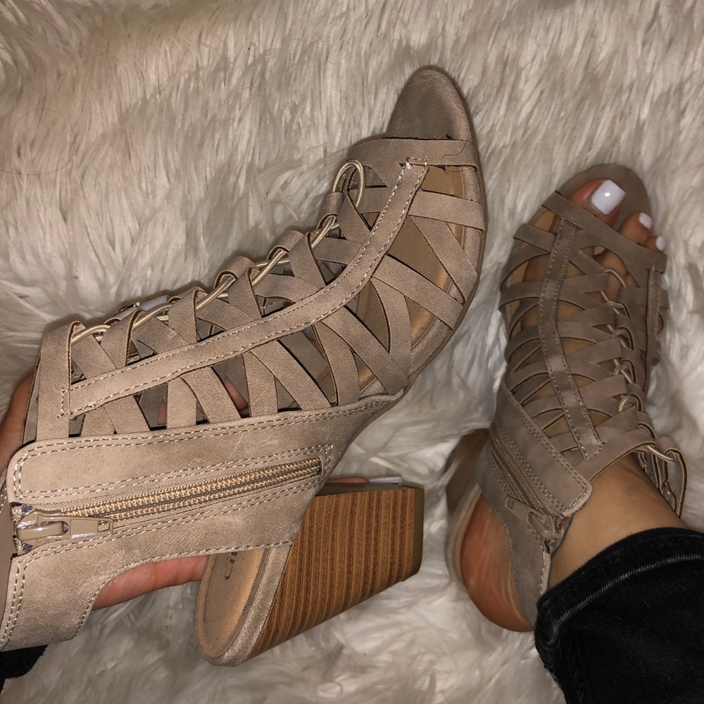 Size 7 Heel